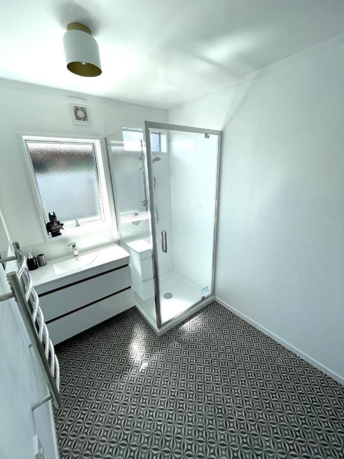 Green Door - One Bedroom Apartment Whakatane Eksteriør bilde