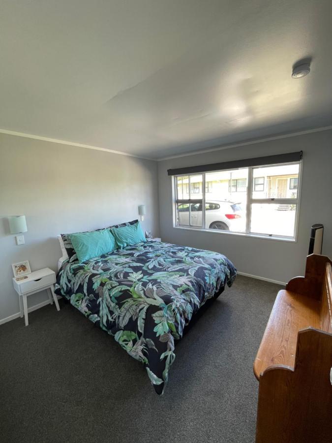 Green Door - One Bedroom Apartment Whakatane Eksteriør bilde